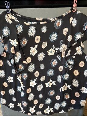 2 LOFT Ruffle sleeve  tops